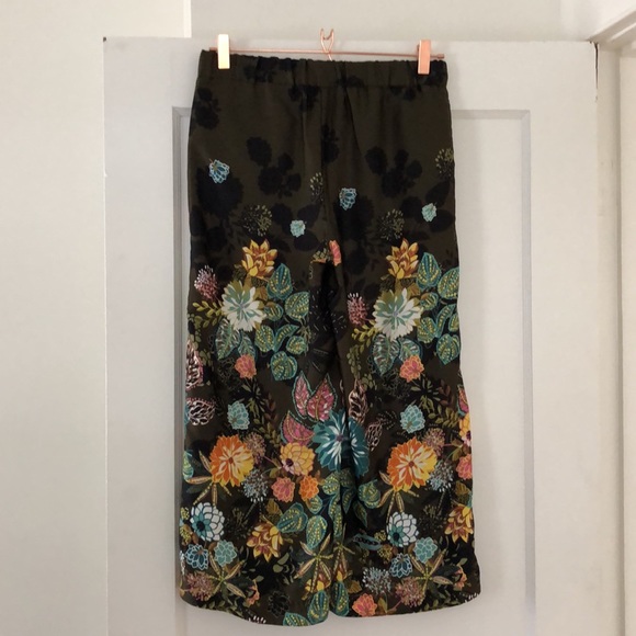 Loft floral wide leg crop pants - Picture 6 of 8